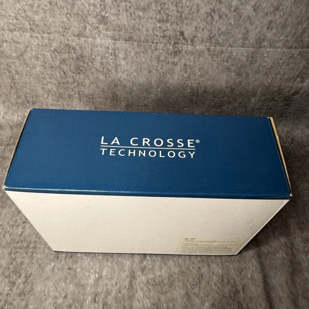 La Crosse Technology C82929 WiFi Projection Alarm Clock AccuWeather w/ Adapter